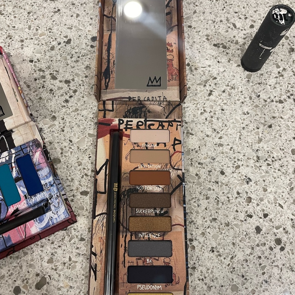 Urban Decay x Jean Michel Basquiat Palettes and Lipstick Never Been Used - Picture 4 of 4